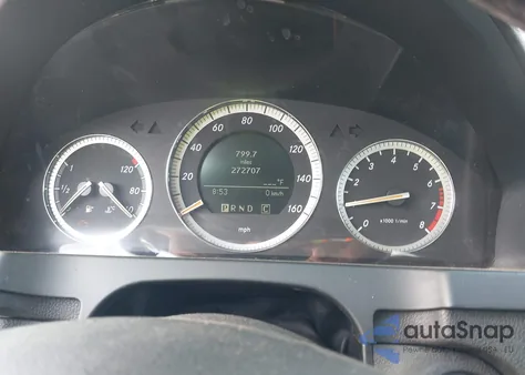 2008 Mercedes-Benz C 300 Luxury/Sport z USA, uszkodzony, nr VIN WDDGF54X48R040628